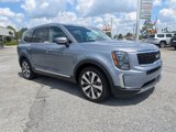 Used 2022 Kia Telluride S image 2