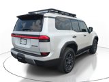 Used 2024 Lexus GX 550 image 5