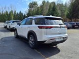 New 2025 Nissan Pathfinder SL image 3