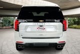 New 2025 Chevrolet Suburban High Country image 4