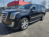 Used 2020 Cadillac Escalade ESV Luxury image 2