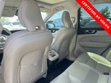 Certified 2022 Volvo XC60 B5 Momentum w/ Advanced Package image 4