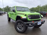 New 2025 Jeep Gladiator Mojave image 2