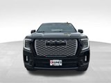 Used 2021 GMC Yukon Denali w/ Denali Premium Package image 3