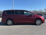 Used 2023 Chrysler Voyager LX image 3