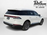 Certified 2023 Lincoln Aviator Reserve w/ Equipment Group 201A image 5