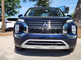New 2025 Mitsubishi Outlander SE image 2