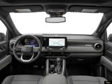 New 2026 Chevrolet Colorado ZR2 w/ Off-Road Front Bumper Package image 4