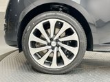 New 2025 Land Rover Range Rover Long Wheelbase SE image 5
