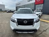New 2025 Nissan Pathfinder Platinum image 2