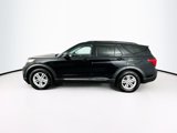 Used 2024 Ford Explorer XLT image 4