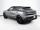 New 2025 Porsche Cayenne Coupe image 3