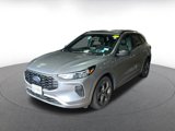 Used 2024 Ford Escape ST-Line image 3