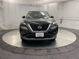 Used 2023 Nissan Rogue SV image 2