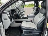 Used 2024 Ford F450 4x4 Crew Cab Super Duty image 3