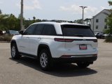 Certified 2022 Jeep Grand Cherokee Limited w/ Luxury Tech Group II image 5