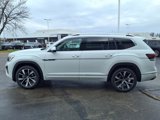 New 2025 Volkswagen Atlas SEL Premium R-Line image 3