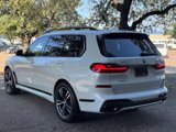 Used 2022 BMW X7 xDrive40i w/ M Sport Package image 4