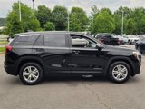 Used 2024 GMC Terrain SLE image 2