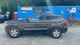 Used 2013 Jeep Grand Cherokee Laredo w/ Laredo E Group image 2