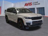 Used 2024 Jeep Grand Cherokee L Laredo image 3