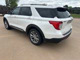Used 2021 Ford Explorer Limited image 3
