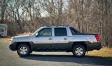 Used 2004 Chevrolet Avalanche Z71 w/ Sun And Sound Package image 4