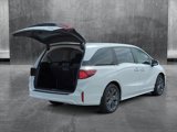 New 2025 Honda Odyssey Touring image 2