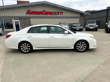 Used 2012 Toyota Avalon Limited image 2