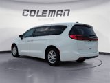 New 2026 Chrysler Pacifica Select image 3