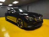 Used 2018 Mercedes-Benz E 300 4MATIC image 3