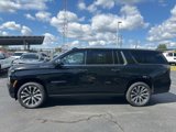 New 2026 Chevrolet Suburban High Country image 3