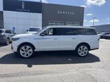 New 2025 Lincoln Navigator L Reserve image 4