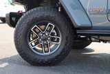 New 2025 Jeep Gladiator Mojave image 3