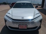 New 2025 Toyota Crown Signia image 2