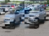 Used 2020 Volkswagen Tiguan SE w/ Panoramic Sunroof Package image 3