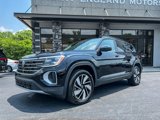 Used 2025 Volkswagen Atlas SE image 4