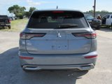 New 2025 Mitsubishi Outlander SE image 4
