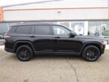 Used 2024 Jeep Grand Cherokee L Laredo image 4