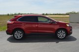 Used 2024 Ford Edge Titanium image 2