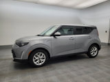 Used 2023 Kia Soul LX w/ LX Technology Package image 2