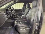 Used 2021 Porsche Cayenne S image 5
