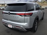 New 2025 Nissan Pathfinder SL image 5