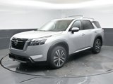 New 2025 Nissan Pathfinder Platinum image 5