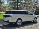 New 2025 Lincoln Navigator L Reserve image 3