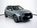 Used 2025 BMW X5 xDrive40i w/ M Sport Package image 3
