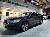Used 2021 Volkswagen Passat 2.0T SE image 2