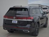 New 2025 Volkswagen Atlas SE image 4