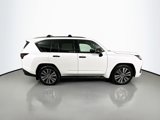 New 2025 Lexus LX 700h Luxury image 4