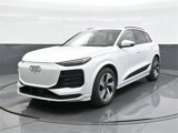 New 2025 Audi Q6 e-tron Prestige image 3